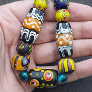 Vintage venetian african style skunk eyes and chevron beads beaded necklace #2