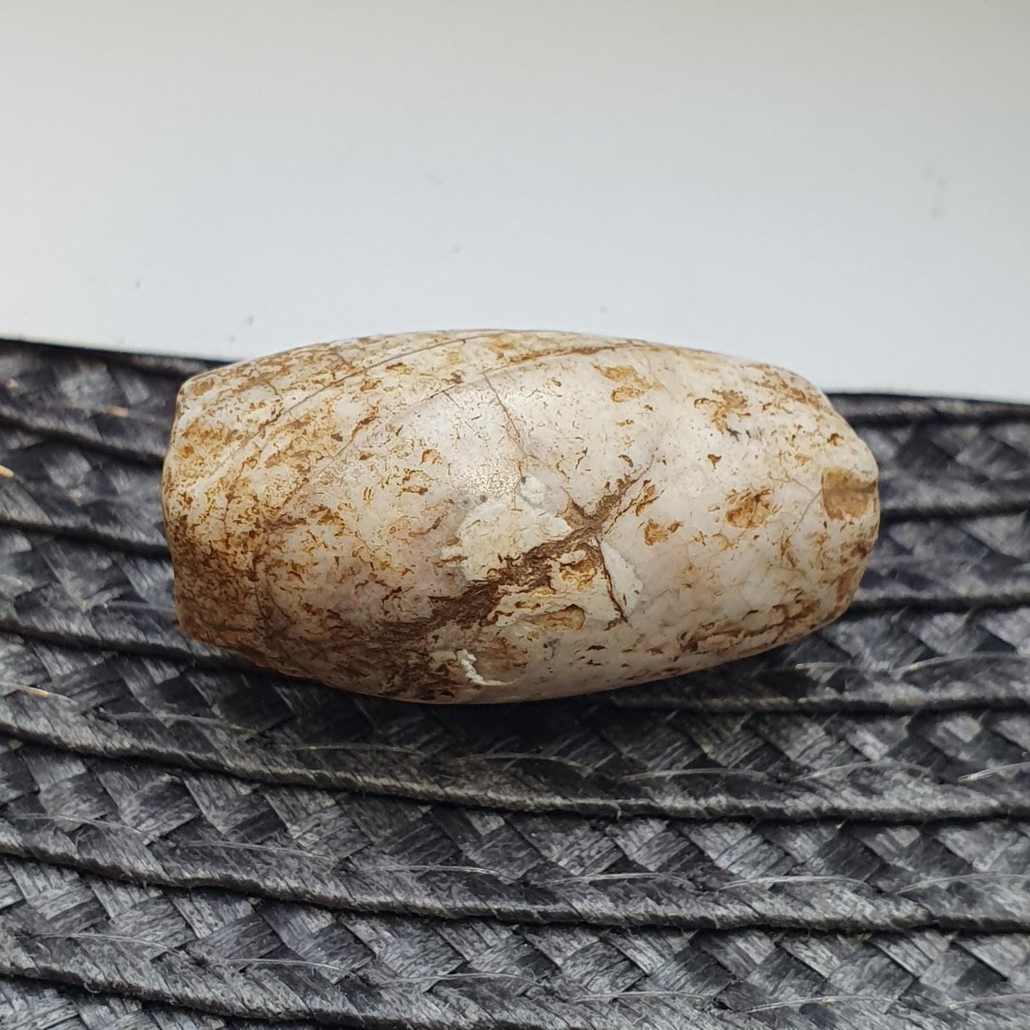 Antique ancient african yemeni agate stone bead amulet 28.8mm