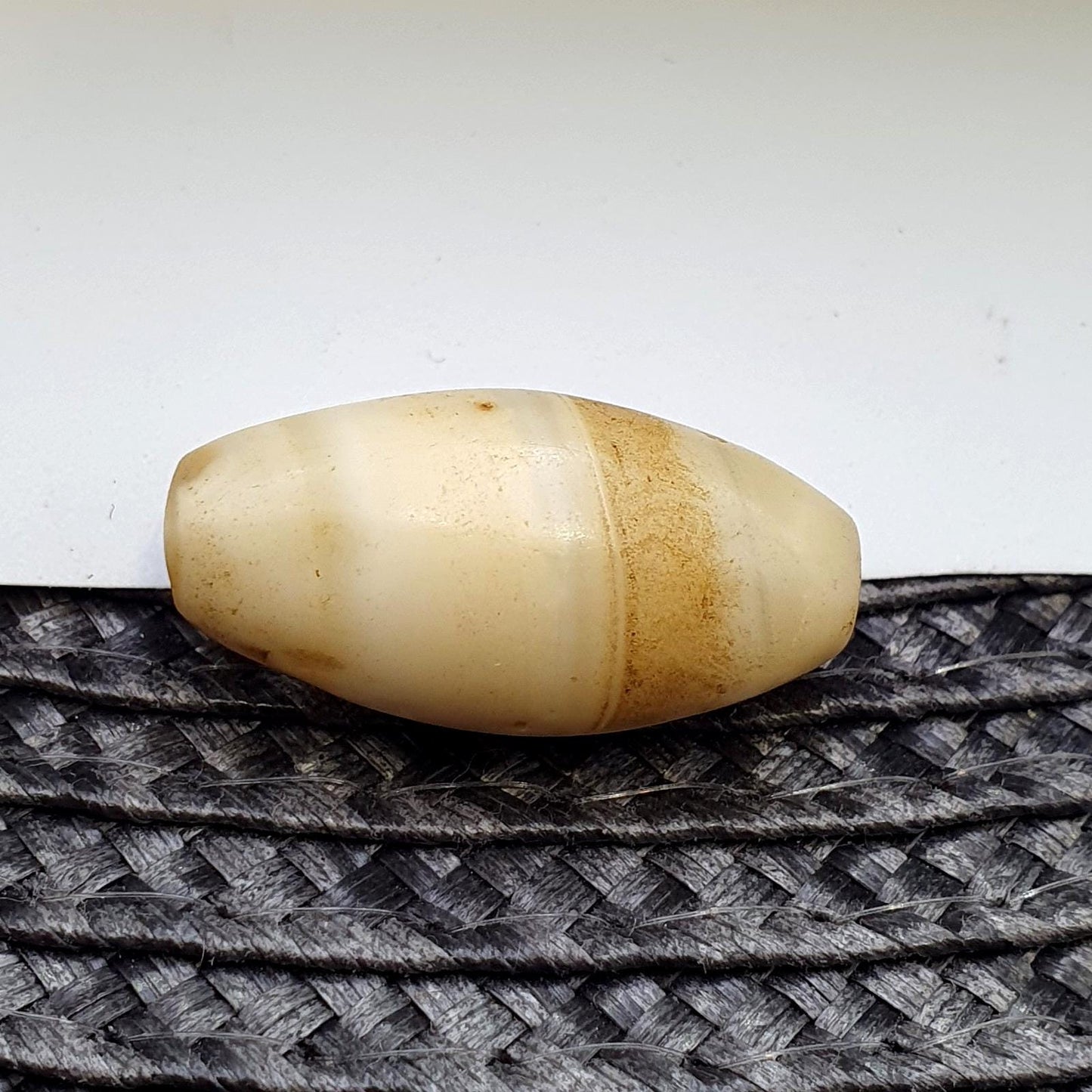 Antique ancient african yemeni agate stone bead amulet 27.4mm