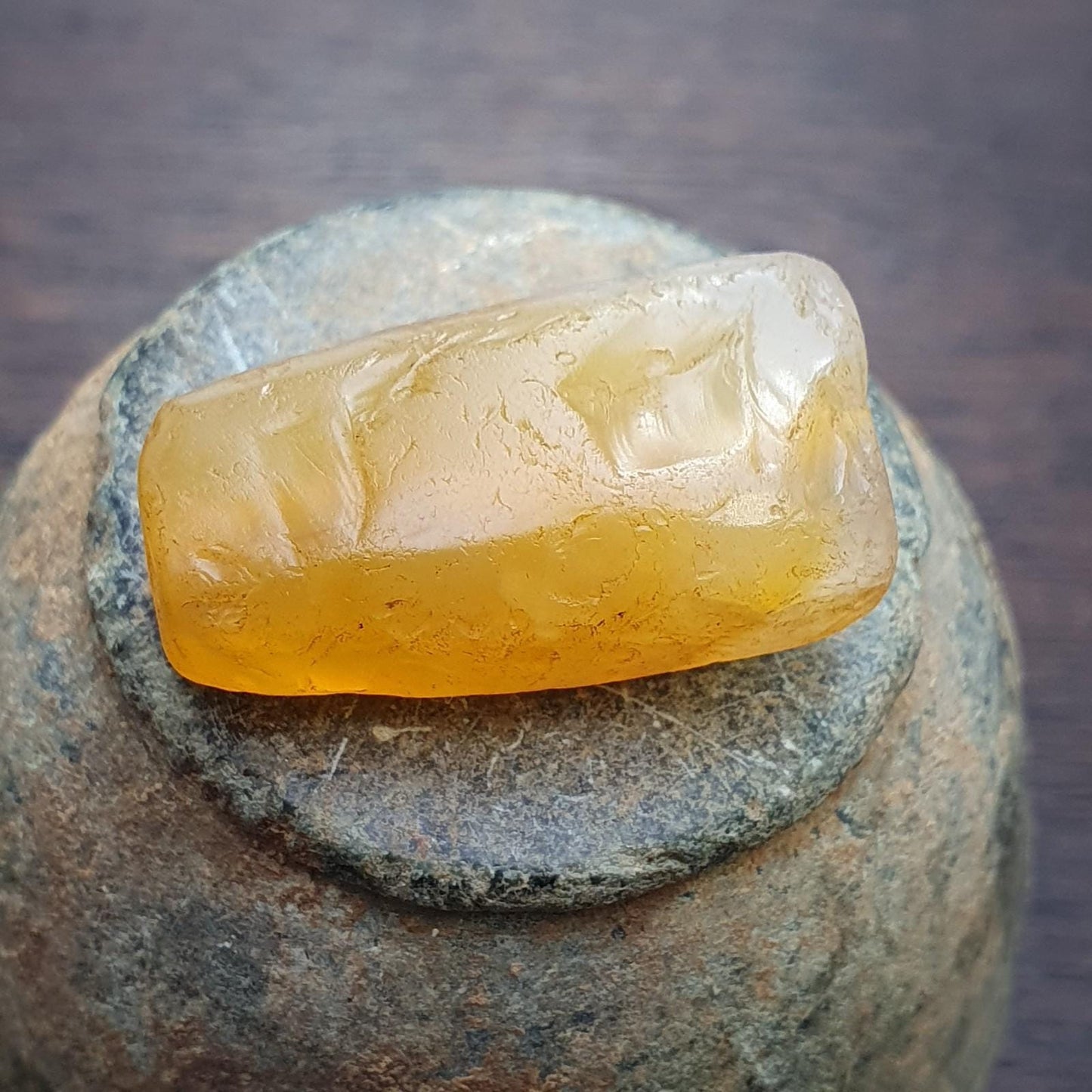 Antique ancient yemeni yellow agate stone bead amulet