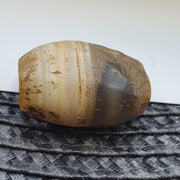 Ancient antique himalayan tibetan banded ntural pattern agate bead amulet
