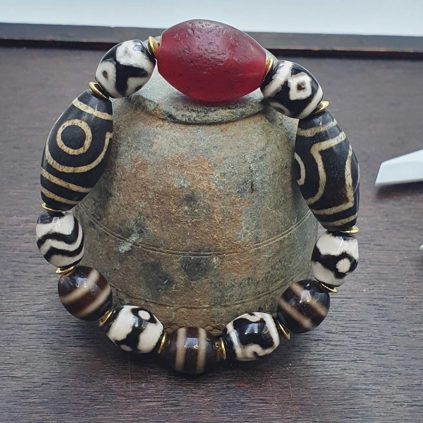 Lot 12 tibetan nepalese red agate pyu pumtek dzi beads amulets bracelet #br24