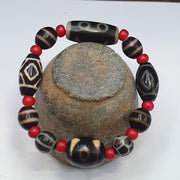 Old himalayan tibetan agate dzi beads unique pattern pyu pumtek bracelet