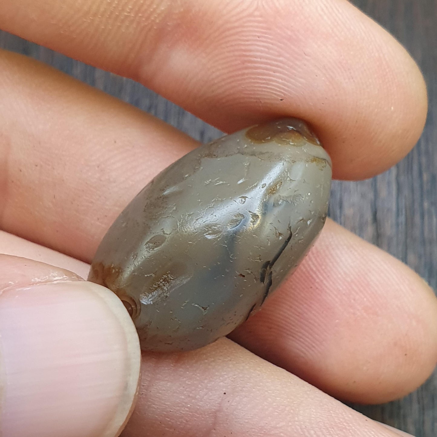 Ancient antique yemeni middle eastern agate natural eye agate bead amulet