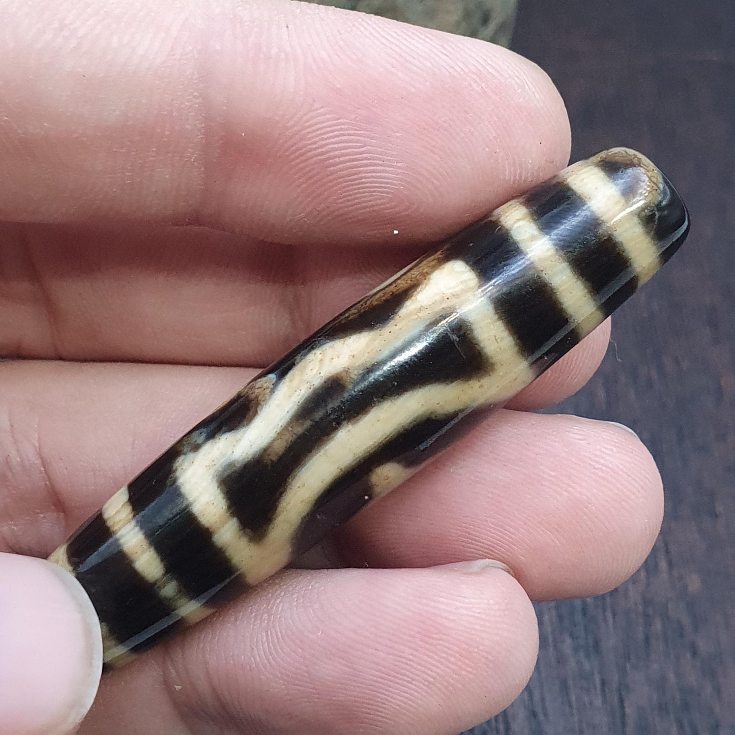 3 eyes unique pattern himalayan tibetan agate dzi bead amulet lucky charm bead