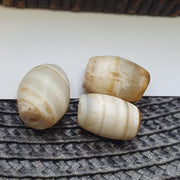 Lo 3 antique ancient african yemeni agate stone bead amulet