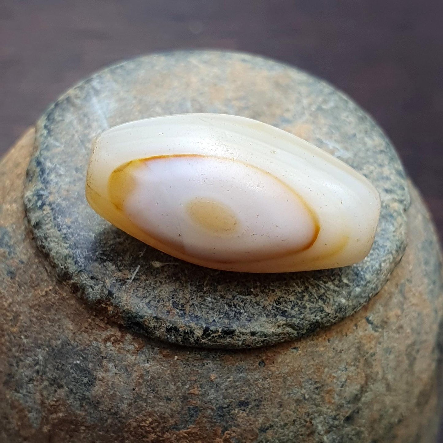 Antique ancient yemeni eyes agate white agate stone bead amulet