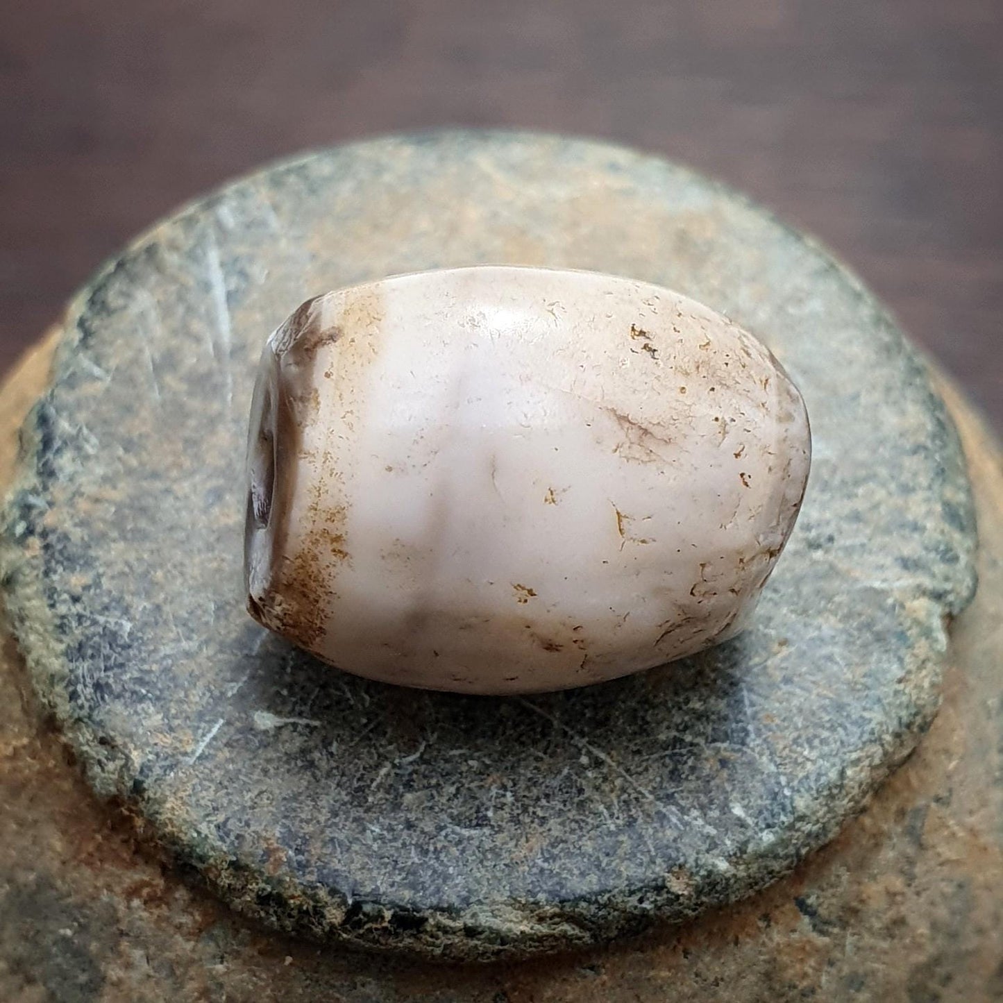 Antique ancient yemeni eyes agate gray agate stone bead amulet 17.9mm