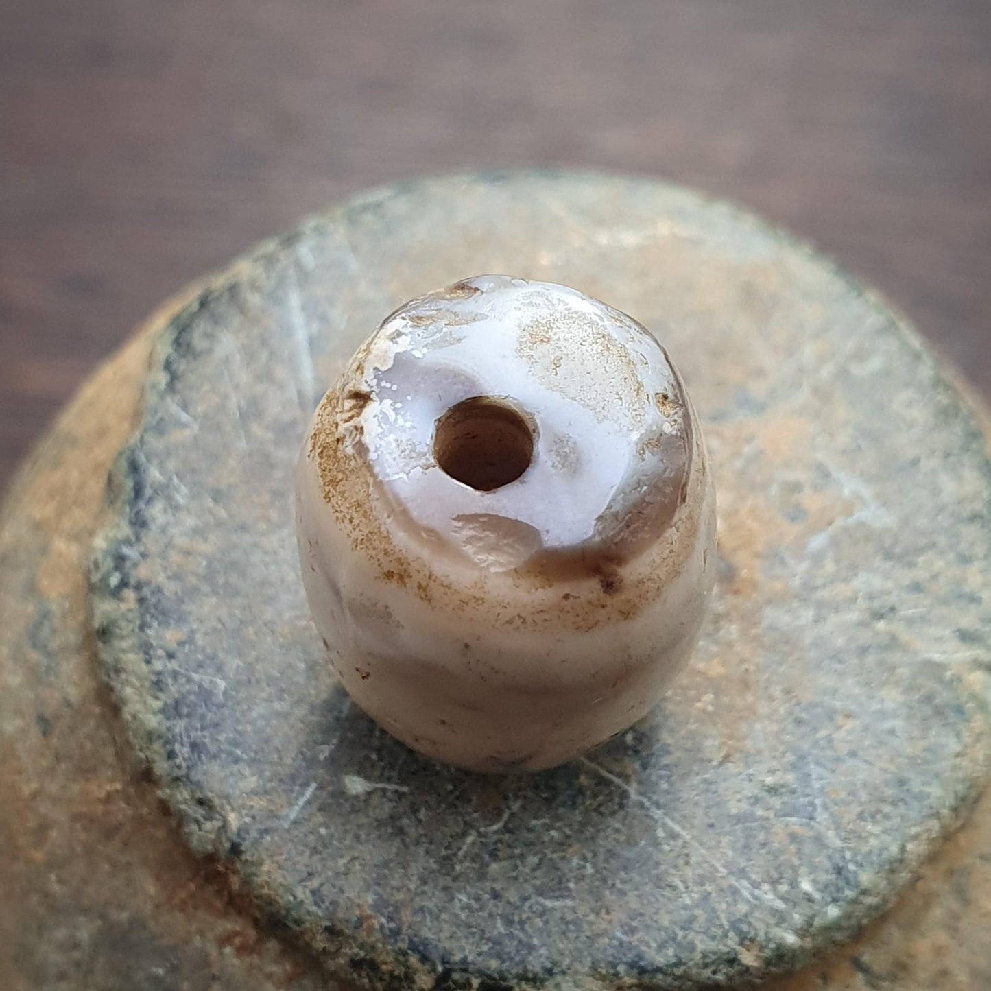 Antique ancient yemeni eyes agate gray agate stone bead amulet 17.9mm