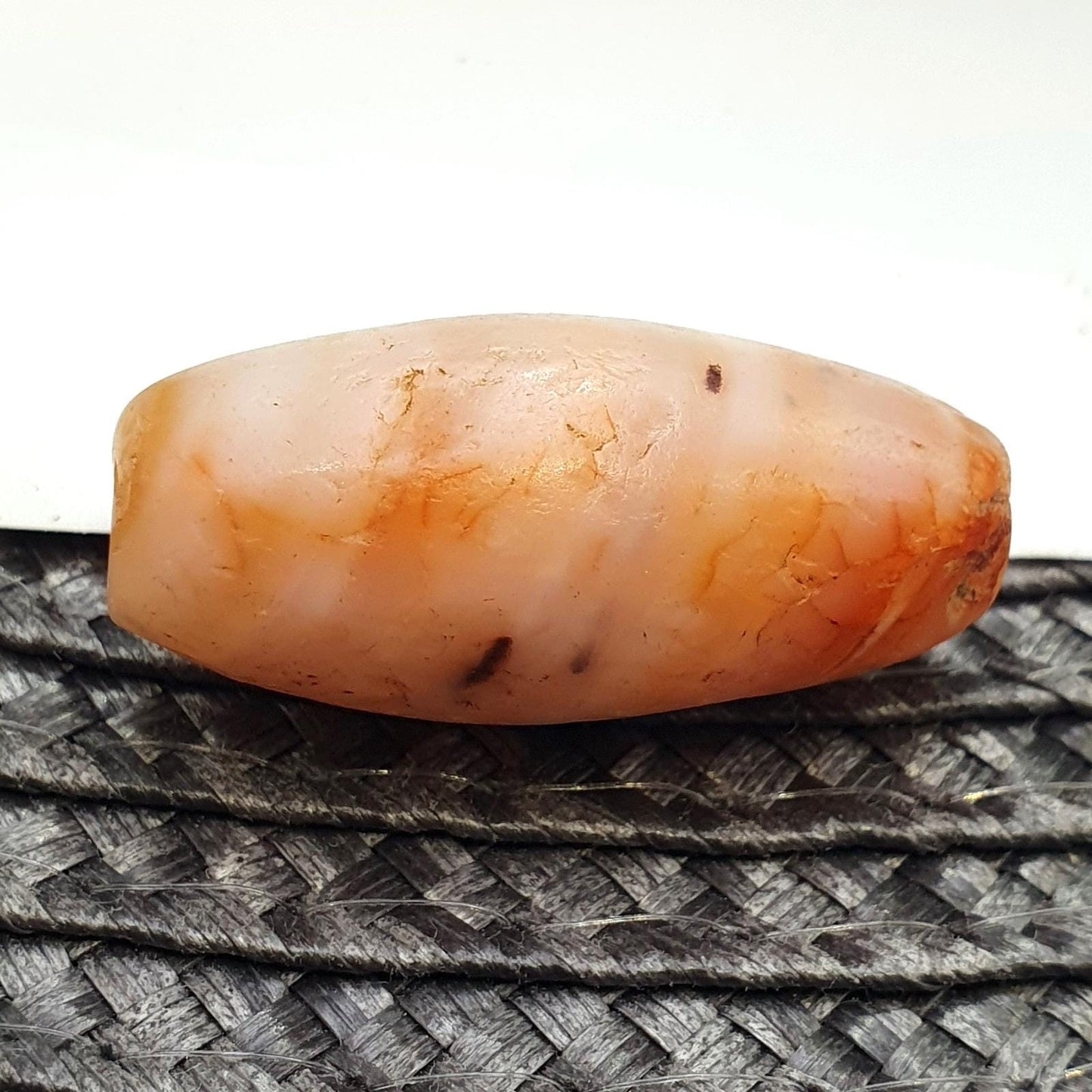 Ancient antique yemeni agate rare agate bead amulet