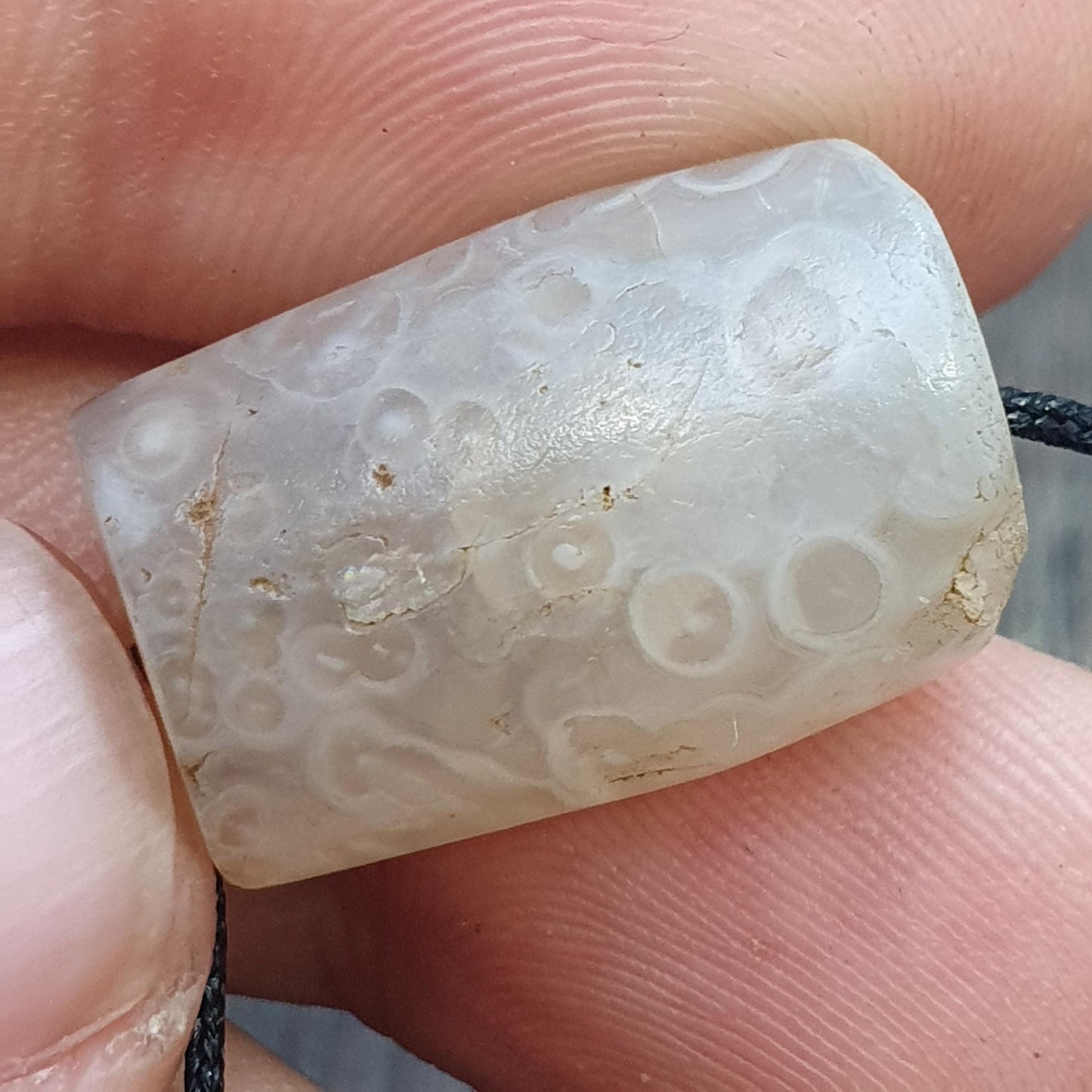 Ancient blood spots rare eyes pattern yemeni african agate bead 2000+ years old