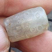 Ancient blood spots rare eyes pattern yemeni african agate bead 2000+ years old