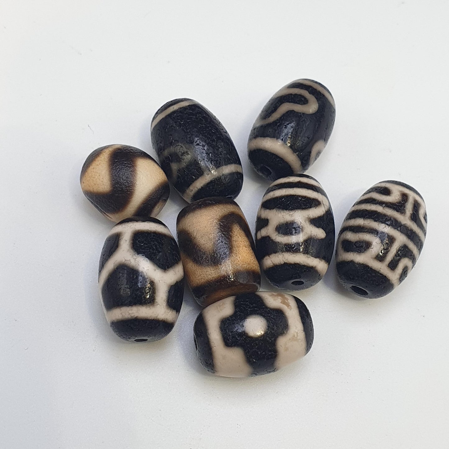 Lot 8 tibetan dzi bead old amulet agate vintage tibet pendant necklace