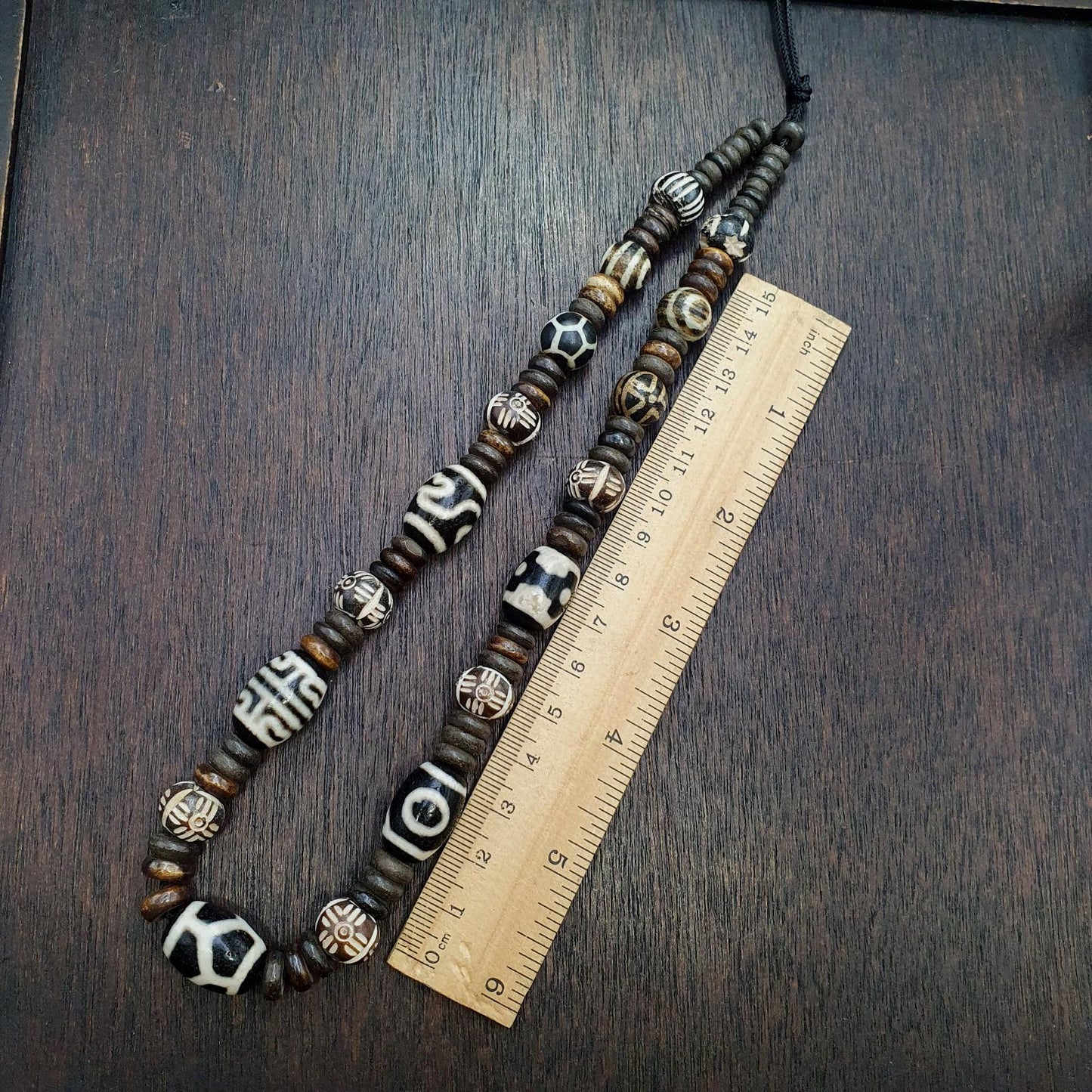 Himalayan indo tibetan 5 dzi agate beads pumtek carving yak bone beaded necklace
