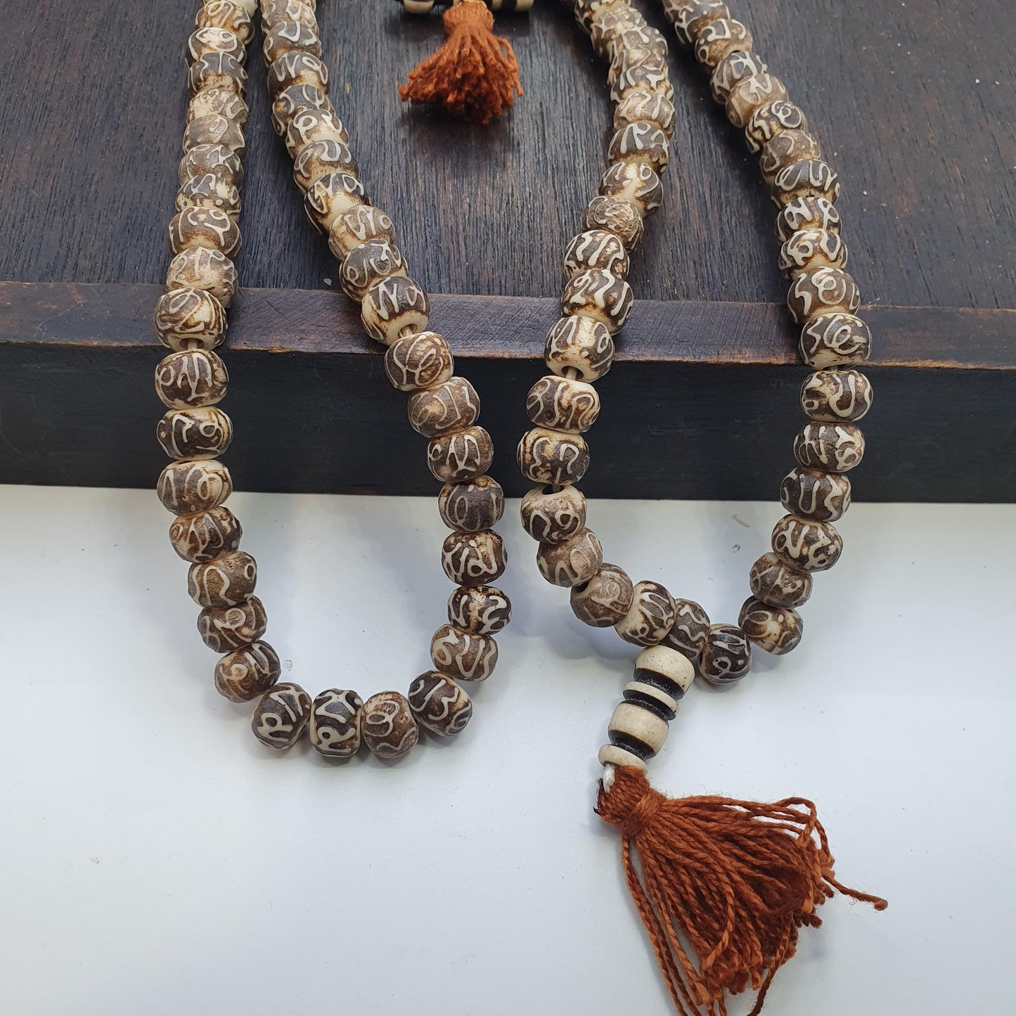 Vintage himalayan inscripted spells on yak bone 108 beads rosary mala tb-b33