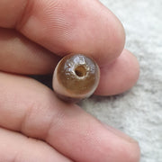 Old tibetan dogtooth eyes agate stone dzi bead amulet