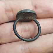 Antique Style Agate Intaglio Ring – Mythical Animal Symbol Bronze ring