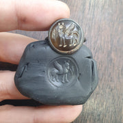 Antique Style Agate Intaglio Ring – Mythical Animal Symbol Bronze ring