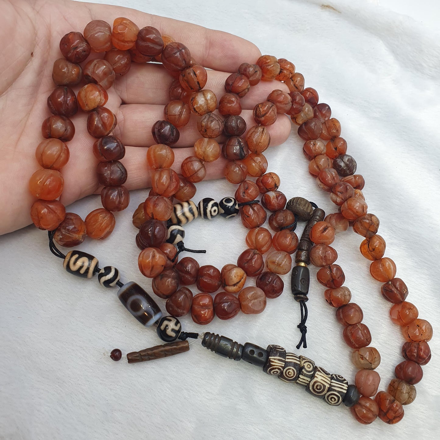 Tibetan 108 Mala Beads- Carnelian Dzi Agate for Meditation Spiritual Practice Tibetan Blessings
