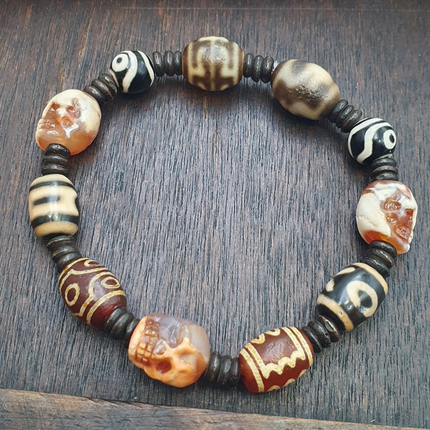 Vintage agate Dzi Eye beads bracelet, Carving carnelian Skull, tibetan dzi beads