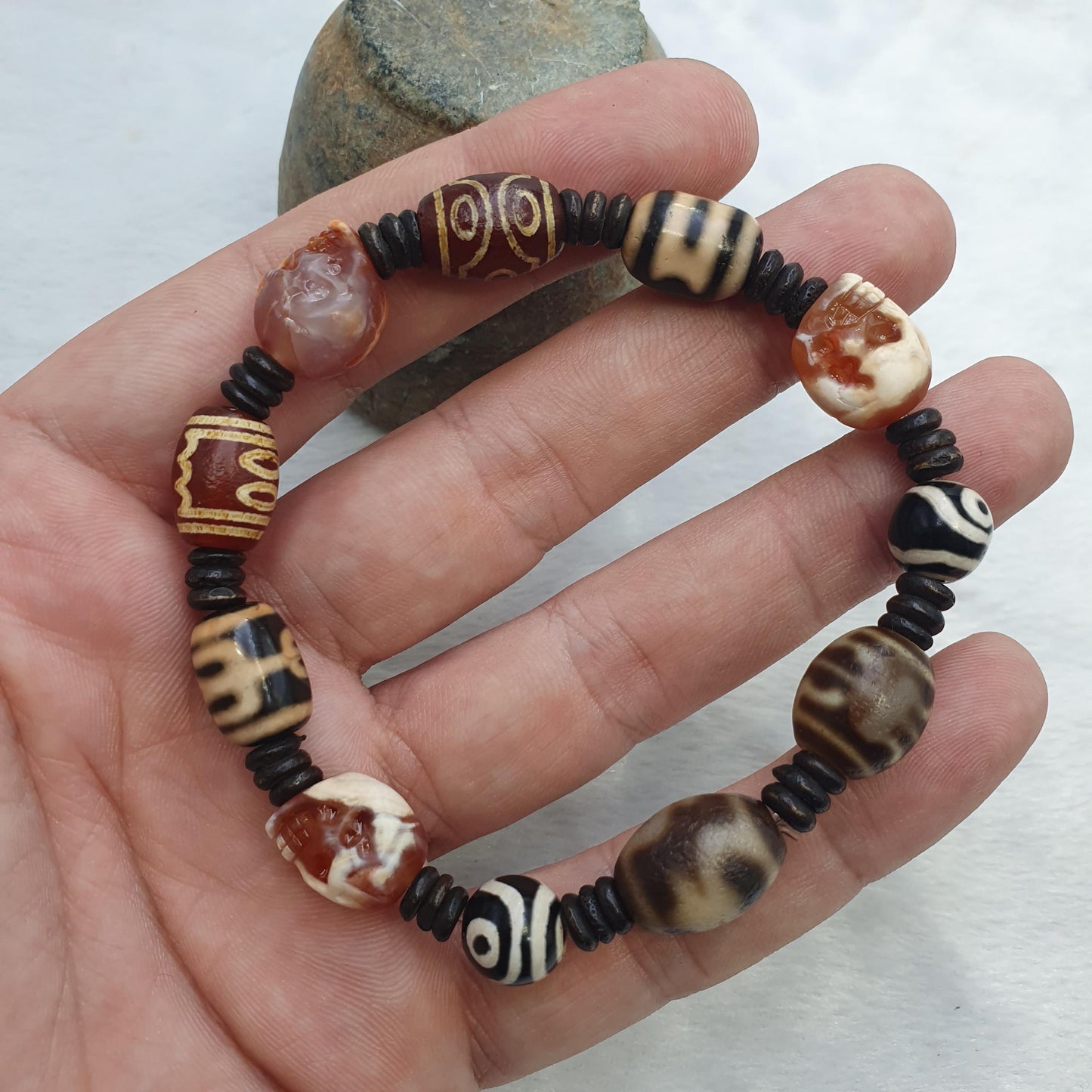 Vintage agate Dzi Eye beads bracelet, Carving carnelian Skull, tibetan dzi beads