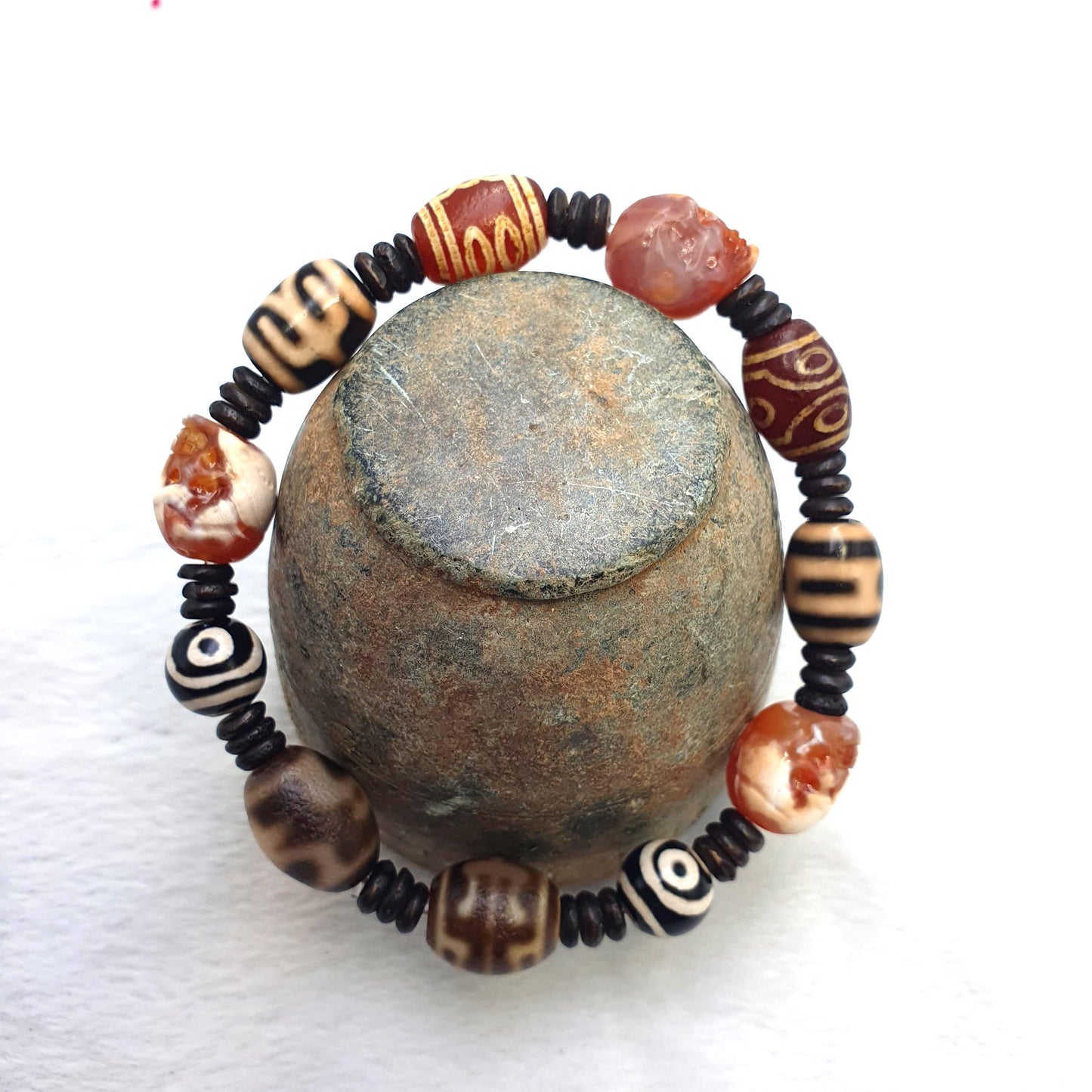 Vintage agate Dzi Eye beads bracelet, Carving carnelian Skull, tibetan dzi beads