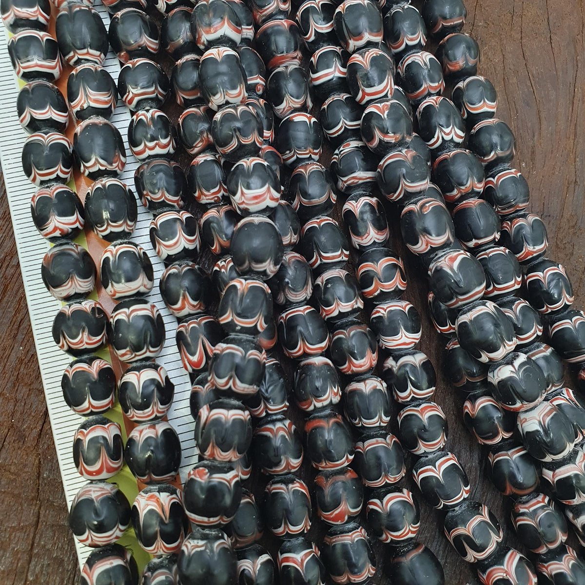 Black Red Feathered, African Style Round Chevron Necklace | Venetian Inspired Glass | 20-Inch Strand, 9-9.5mm