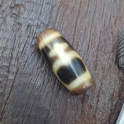 Old Tibetan Treasure Vase Agate Stone Dzi Bead Spiritual Amulet