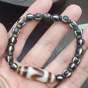 Tibetan Dog Tooth Dzi agate, Himalayan Yak bone beads bracelet, Spiritual Healing, Meditation Jewelry, Tibetan Amulet