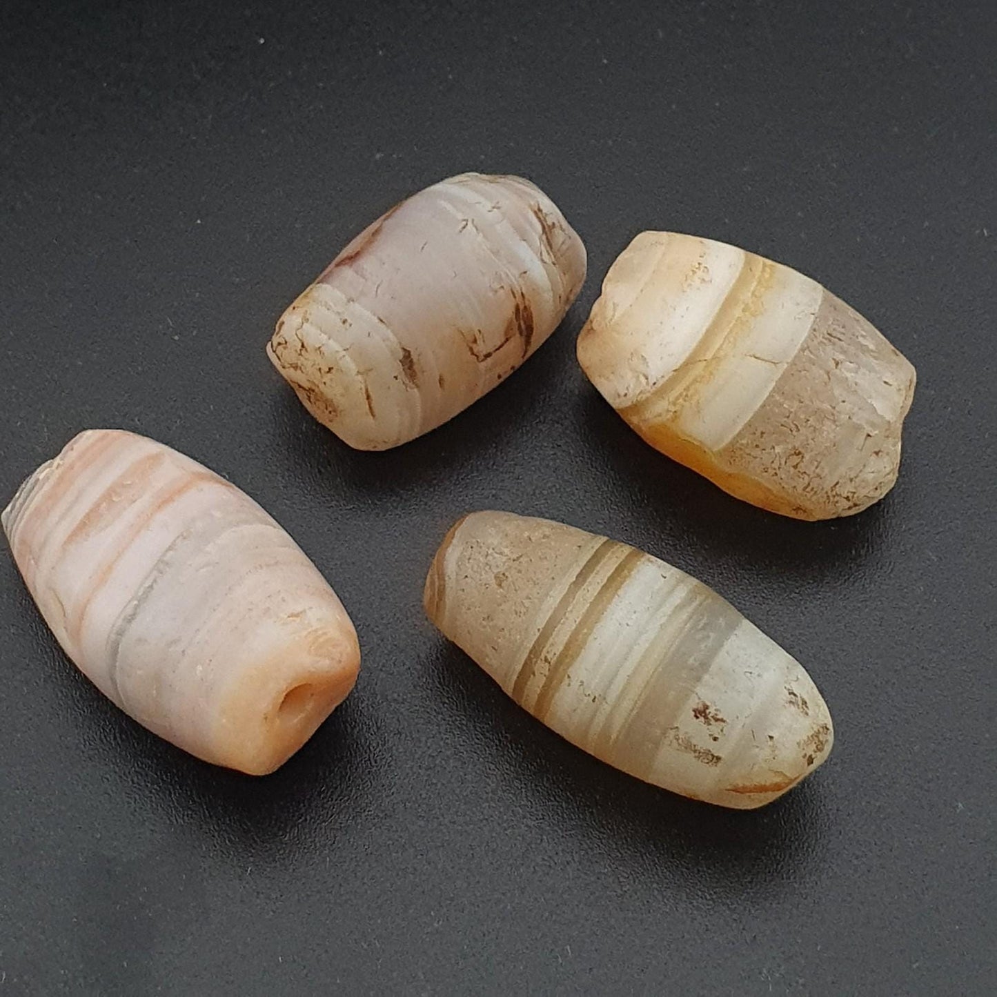 Old yemeni suliemani agate bead collection lot of 4, natural stripes