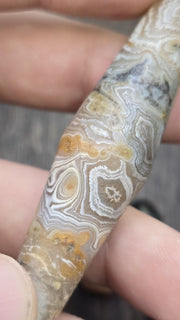 Huge Antique old crazylace agate antique himalayan indo tibetan bead