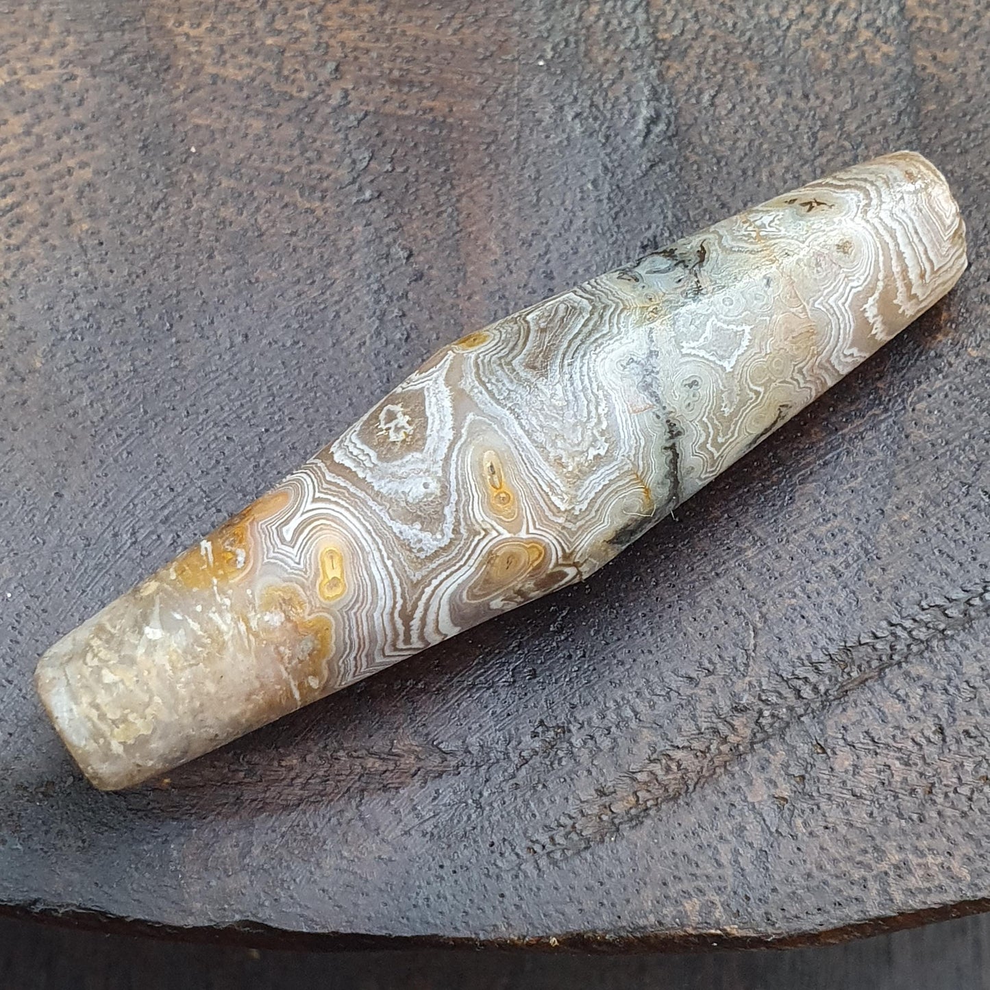 Huge Antique old crazylace agate antique himalayan indo tibetan bead