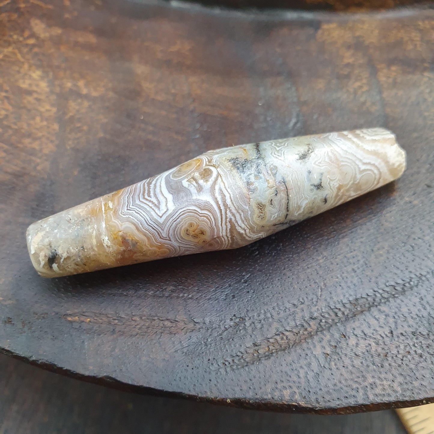 Huge Antique old crazylace agate antique himalayan indo tibetan bead
