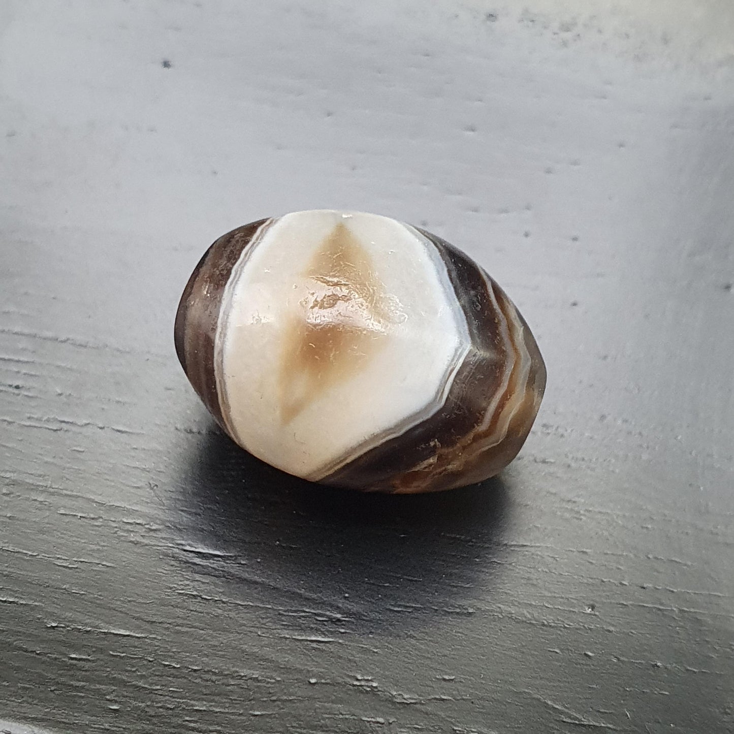 Ancient antique yemeni middle eastern agate natural pattern agate bead amulet