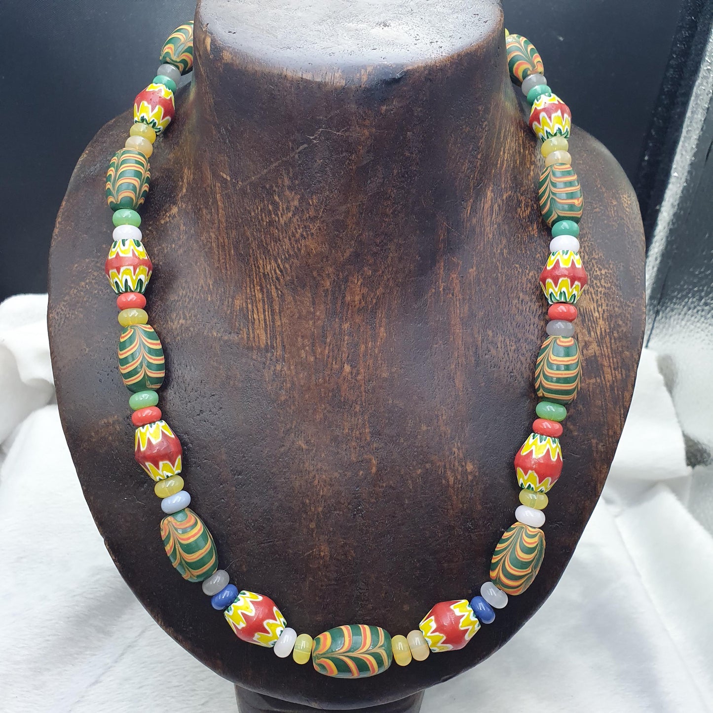 Vintage Venetian Style Yellow Red Chevron & Green Feather Glass Beads Necklace