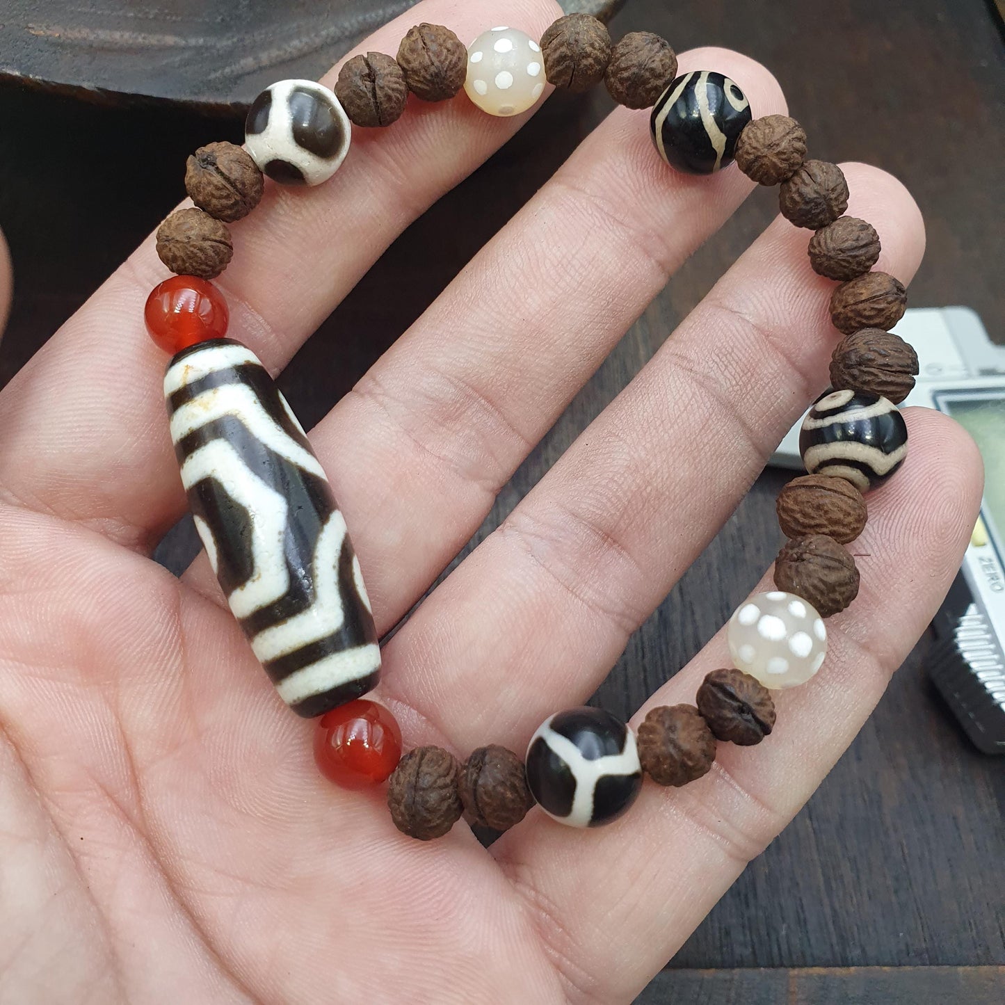 Tibetan Dzi Agate Beaded Bracelet with Carnelian Himalayan Seed Carving, Spiritual Healing, Meditation Jewelry, Antique Tibetan Amulet Style