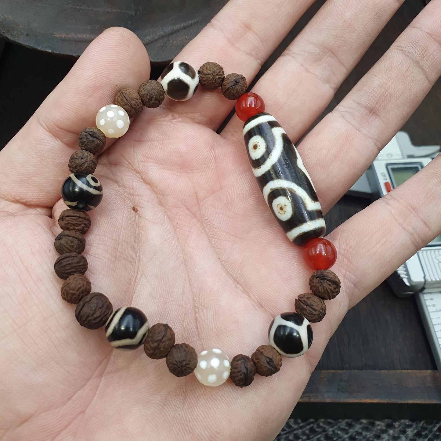 Tibetan Dzi Agate Beaded Bracelet with Carnelian Himalayan Seed Carving, Spiritual Healing, Meditation Jewelry, Antique Tibetan Amulet Style
