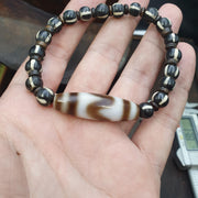 Tibetan Dog Tooth Dzi agate, Himalayan Yak bone beads bracelet, Spiritual Healing, Meditation Jewelry, Tibetan Amulet
