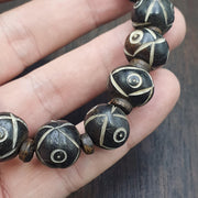 Old himalayan tibetan 3 Eyes dzi agate YAk bone beads unique pattern beaded Braclete