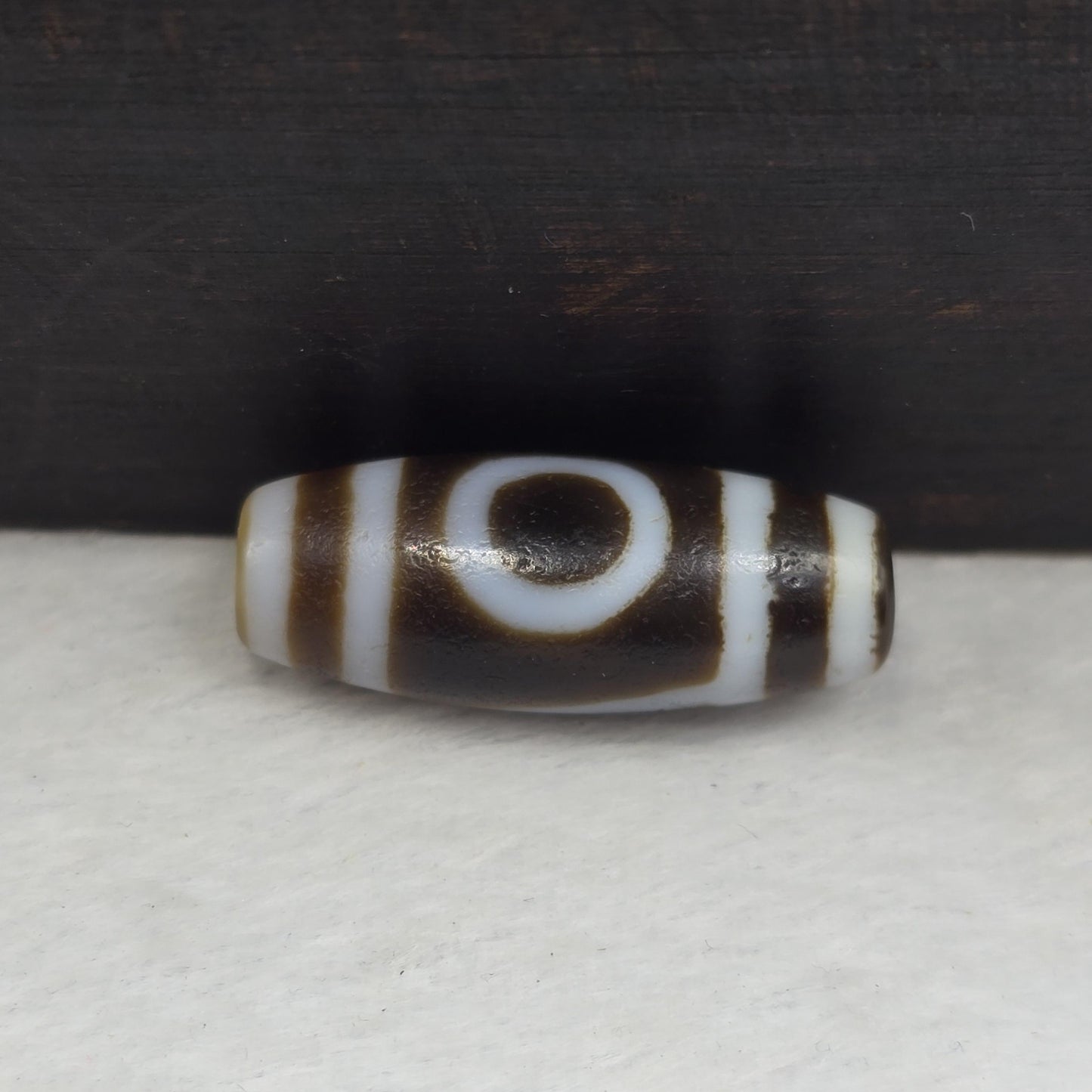 Antique Taiwanese Tibetan dzi 2 Eyes agate bead Amulet High Quality