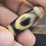 Authentic Taiwan Dzi Agate Harmony & Love Amulet – Authentic Patterned Protection Talisman – High-Quality Focal Bead Spiritual .