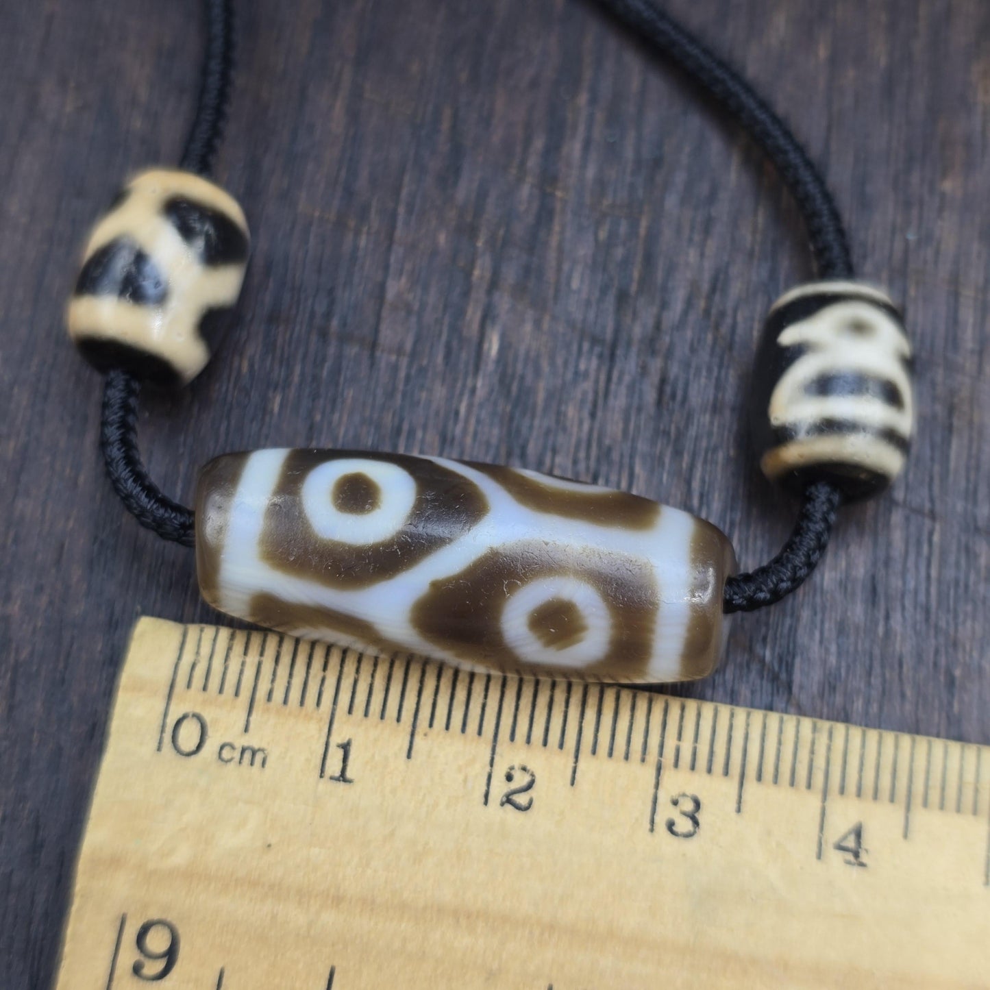 High-Quality 6 Eyed Dzi Bead Taiwan Agate – Longevity & Good Health Amulet – Authentic Etched Protection Talisman