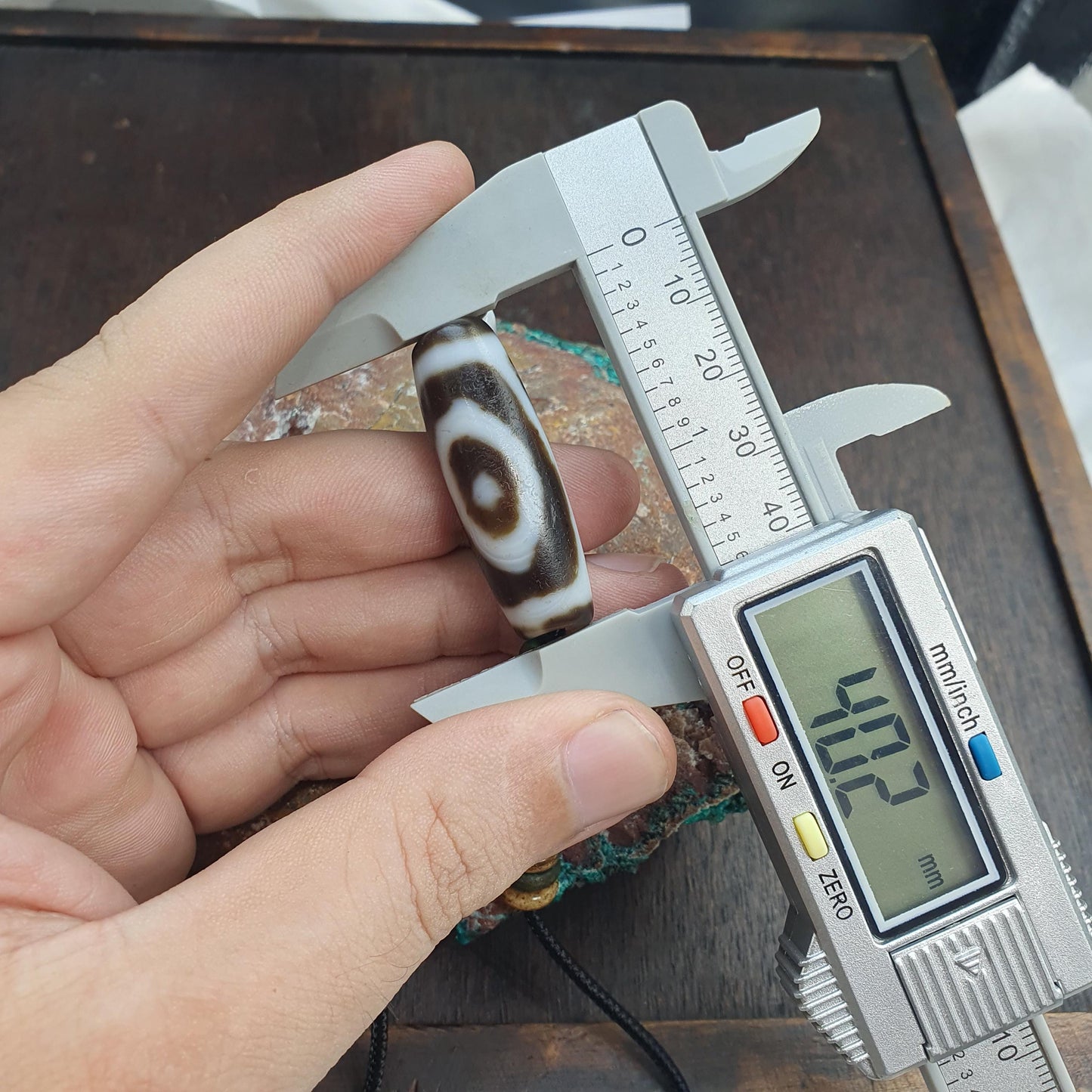 High-Quality Rare 2-Eye in Eye Dzi Bead Taiwan Agate – Double Vision & Harmony Amulet