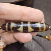 Tiger Tooth Pattern Dzi Bead Necklace Tibetan Agate Gzi Wealth Amulet, Collectible Agate
