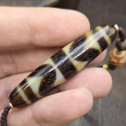 Tiger Tooth Pattern Dzi Bead Necklace Tibetan Agate Gzi Wealth Amulet, Collectible Agate
