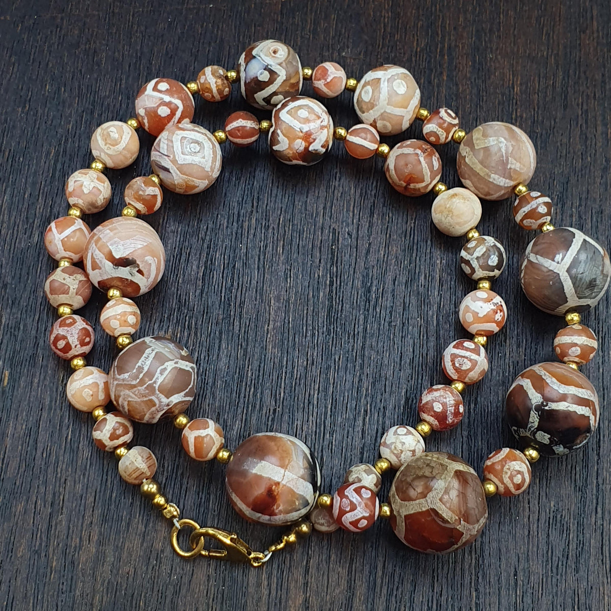 Large Etched Agate Dzi Bead Necklace - Tibetan Style Patterned Stone Jewelry