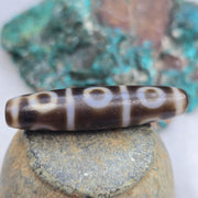 Necklace with 48.8mm 8 eye Taiwan etched agate dzi bead – photo 3 of 5