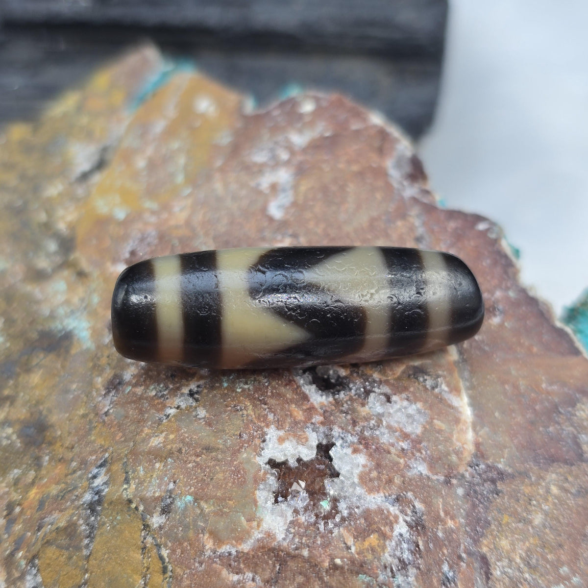 Authentic Taiwan Dzi Agate Protection Amulet Bead Meditation & Feng Shui Unique Patterned  Bead for Necklace or Bracelet - Spiritual Gift