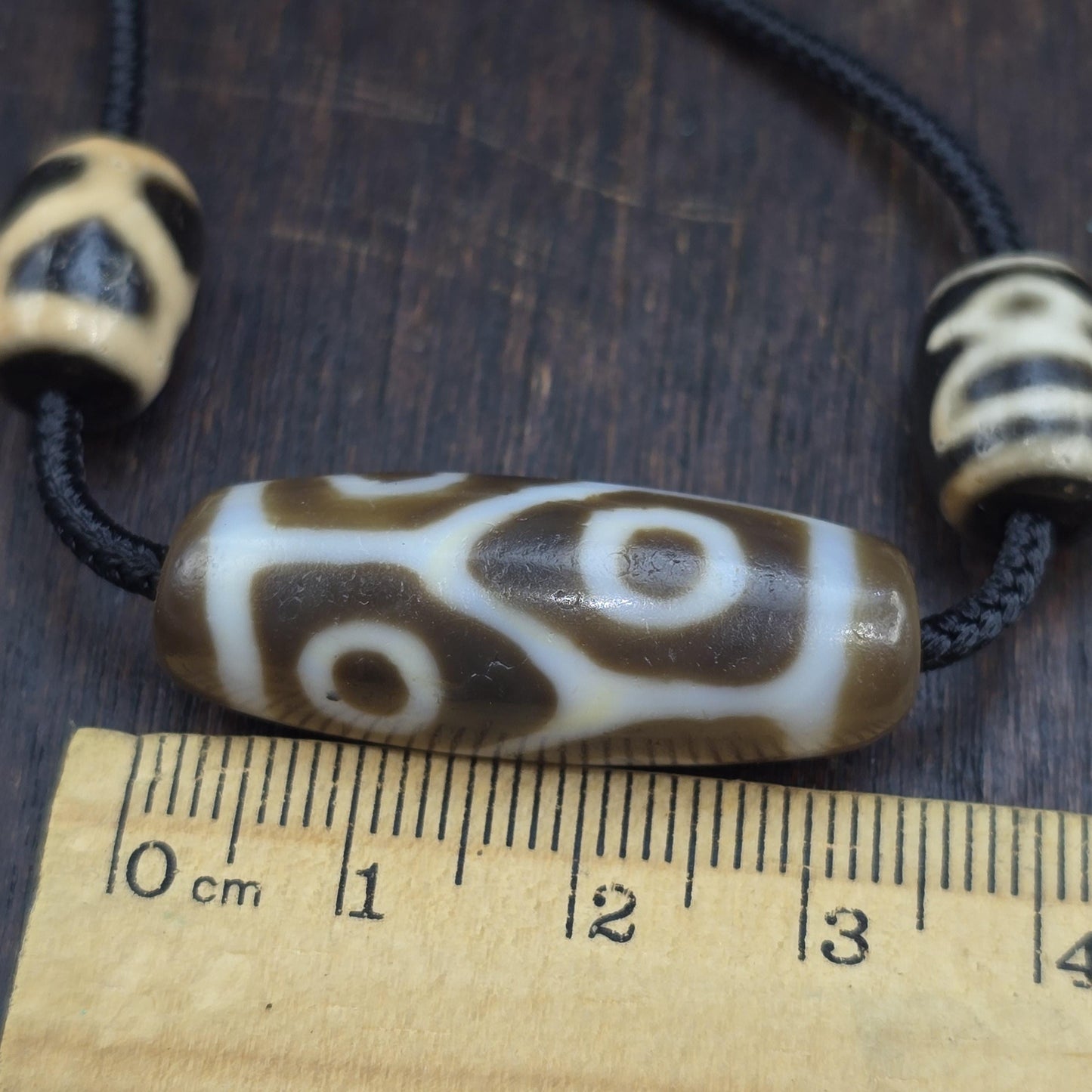 High-Quality 6 Eyed Dzi Bead Taiwan Agate – Longevity & Good Health Amulet – Authentic Etched Protection Talisman