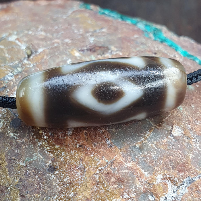 Rare Diamond Eye Dzi Bead  Tibetan Taiwan Agate – 4 Direction Protection Amulet – Master Collector Talisman,